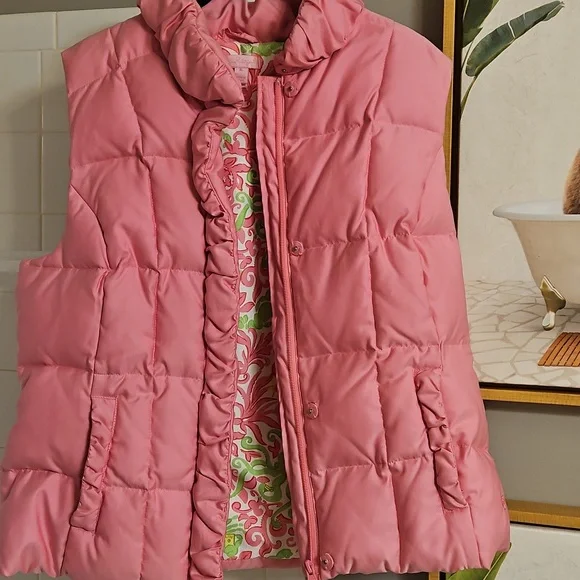Lilly Pulitzer Down Vest size XL - Picture 9 of 10